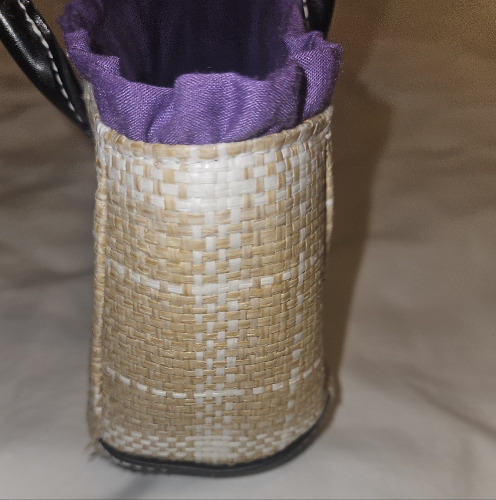 VICTORIA'S SECRET Top Handle Purple Ruffle Straw Purse - Picture 6 of 8